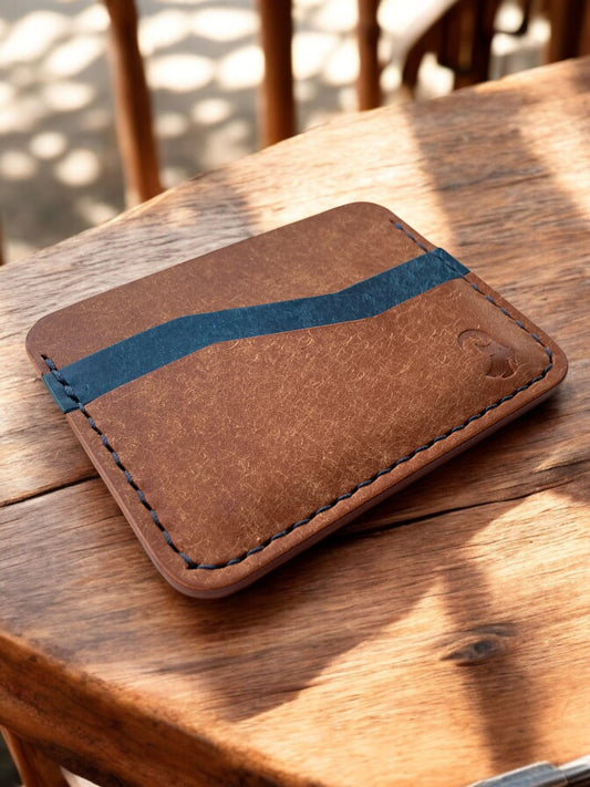 Arkos lederen kaarthouder in cognac en blauw
